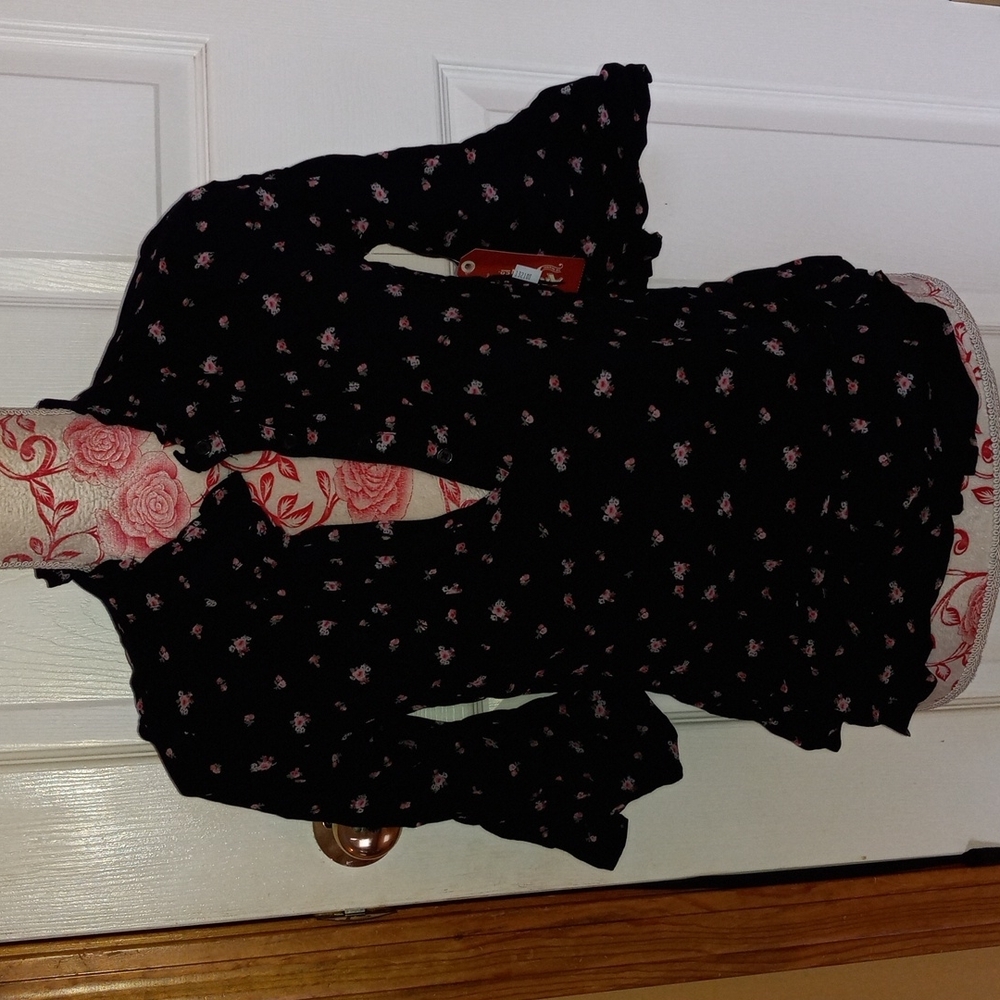 Girls large 14. New blouse Arizona Jean